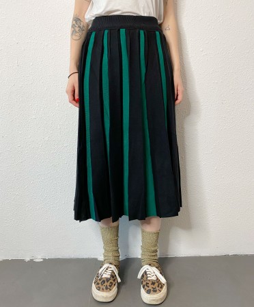 Black and Green Pleated Knit Skirt #241254